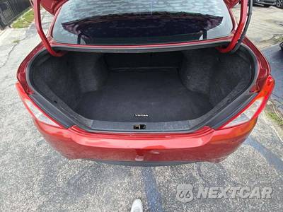 2016 Nissan Versa SV - zdjęcie 11 z 26 - miniatura