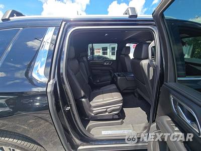 2022 Chevrolet Suburban High Country 3LZ - zdjęcie 14 z 27 - miniatura