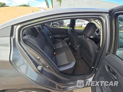 2025 Nissan Versa SV - zdjęcie 13 z 21 - miniatura