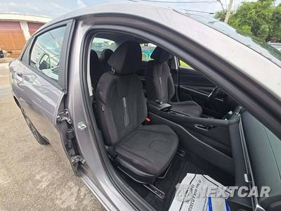 2023 Hyundai Elantra SEL - zdjęcie 15 z 22 - miniatura