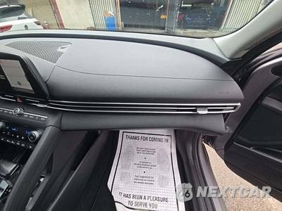 2023 Hyundai Elantra SEL - zdjęcie 16 z 22 - miniatura