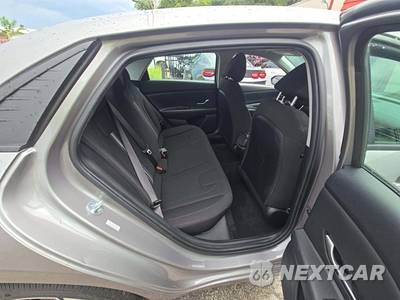 2023 Hyundai Elantra SEL - zdjęcie 13 z 22 - miniatura