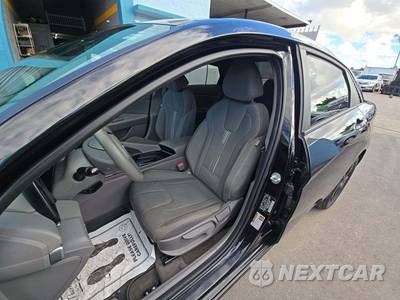 2023 Hyundai Elantra SEL - zdjęcie 3 z 22 - miniatura