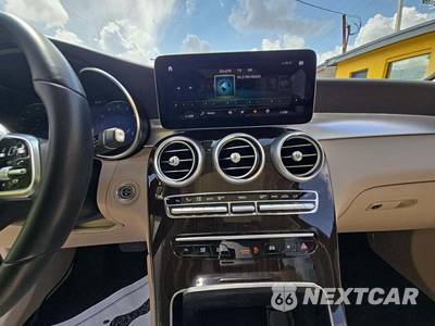 2022 Mercedes-Benz GLC 300 - zdjęcie 7 z 23 - miniatura