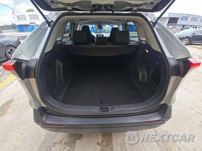 2024 Toyota RAV4 XLE - zdjęcie 11 z 21 - miniatura