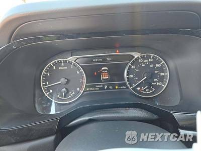 2025 Nissan Pathfinder SV - zdjęcie 6 z 23 - miniatura
