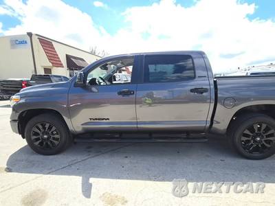 2021 Toyota Tundra Limited Crew Cab Short Bed - zdjęcie 3 z 25 - miniatura