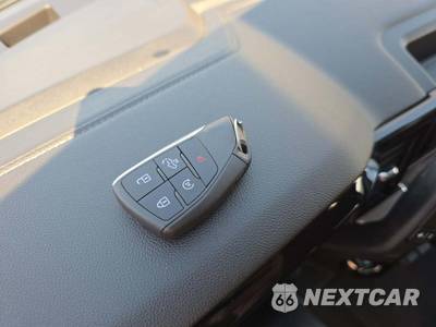 2026 Chevrolet Silverado 1500 RST Crew Cab Short Bed 1SP - zdjęcie 8 z 22 - miniatura