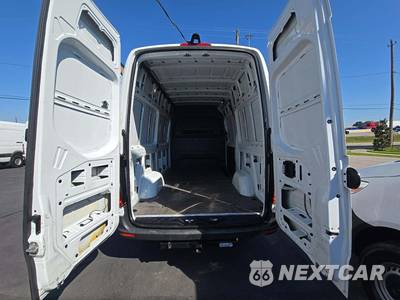 2021 Mercedes-Benz Sprinter 2500 Cargo Van Standard Roof 144.0" WB - zdjęcie 13 z 20 - miniatura