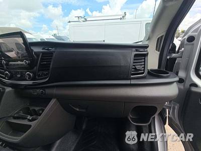 2021 Ford Transit 350 Passenger Wagon XLT w/RH Sliding Door Medium Roof 148.0" WB - zdjęcie 18 z 21 - miniatura