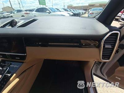 2023 Porsche Cayenne - zdjęcie 19 z 20 - miniatura