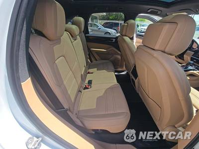 2023 Porsche Cayenne - zdjęcie 16 z 20 - miniatura