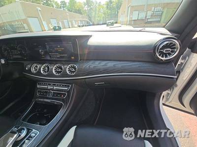 2019 Mercedes-Benz AMG E 53 4MATIC Convertible - zdjęcie 16 z 17 - miniatura