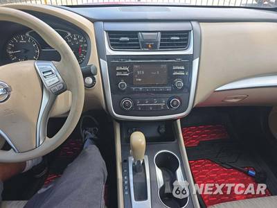2017 Nissan Altima 2.5 S - zdjęcie 7 z 19 - miniatura