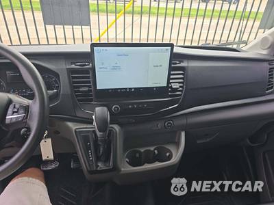 2023 Ford Transit 250 Cargo Van Medium Roof 130.0" WB - zdjęcie 10 z 19 - miniatura