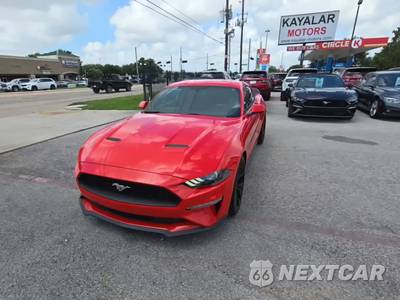 2019 Ford Mustang EcoBoost Coupe - zdjęcie 1 z 17 - miniatura