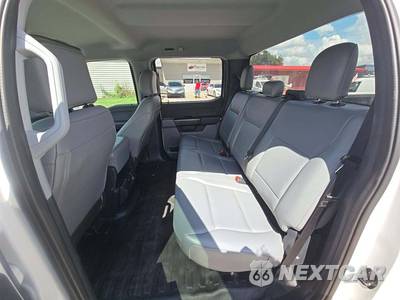 2021 Ford F-150 XL Crew Cab Short Bed - zdjęcie 10 z 17 - miniatura