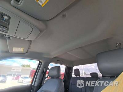 2021 Ford F-150 XL Crew Cab Short Bed - zdjęcie 8 z 17 - miniatura