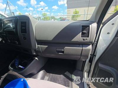 2018 Nissan NV3500 HD Passenger S 146.1" WB - zdjęcie 18 z 20 - miniatura