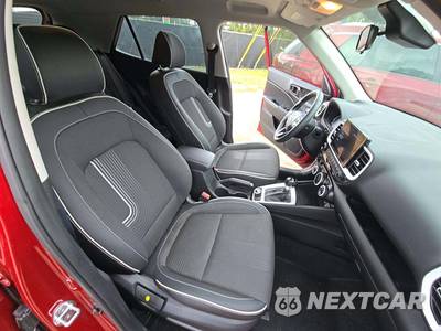 2024 Hyundai Venue Limited - zdjęcie 18 z 20 - miniatura