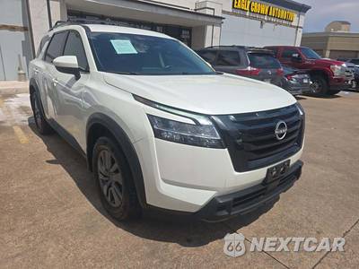 2022 Nissan Pathfinder SV - zdjęcie 4 z 22 - miniatura