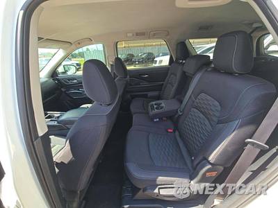 2022 Nissan Pathfinder SV - zdjęcie 13 z 22 - miniatura