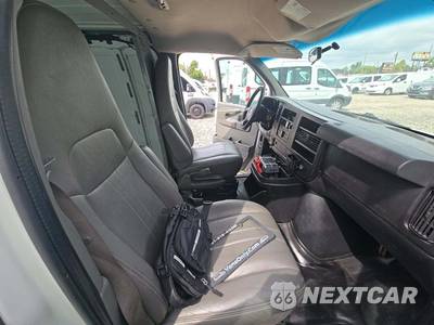 2013 Chevrolet Express 1500 Cargo Van 1WT 135.0" WB - zdjęcie 17 z 24 - miniatura