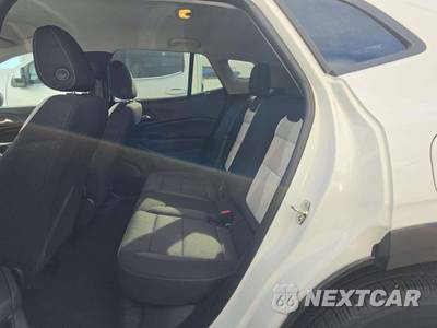 2026 Chevrolet Trax LS - zdjęcie 13 z 20 - miniatura