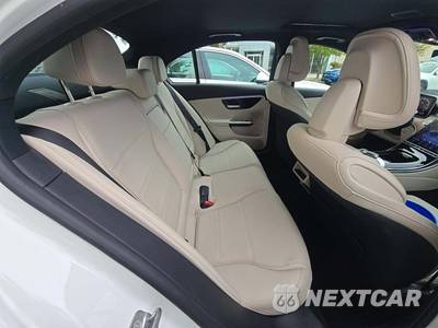 2024 Mercedes-Benz C 300 - zdjęcie 16 z 21 - miniatura
