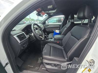 2021 Volkswagen Atlas Cross Sport 2.0T SE - zdjęcie 6 z 24 - miniatura