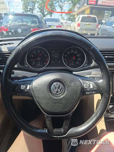 2019 Volkswagen Passat Wolfsburg - zdjęcie 21 z 33 - miniatura