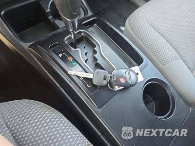 2015 Toyota Tacoma Extended Cab Medium Bed w/Rear Doors - zdjęcie 8 z 28 - miniatura