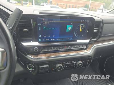 2024 Chevrolet Silverado 2500HD LT Crew Cab Medium Bed 1LT - zdjęcie 10 z 24 - miniatura