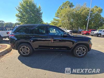 2022 Jeep Grand Cherokee 4xe Trailhawk - zdjęcie 4 z 23 - miniatura