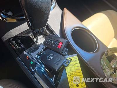 2017 Toyota Avalon XLE Plus - zdjęcie 8 z 30 - miniatura