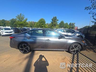 2023 Nissan Altima SR - zdjęcie 4 z 28 - miniatura