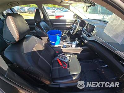 2023 Nissan Altima SR - zdjęcie 18 z 28 - miniatura