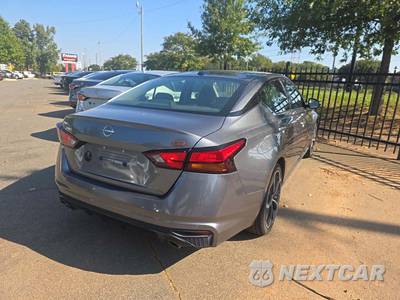 2023 Nissan Altima SR - zdjęcie 3 z 28 - miniatura
