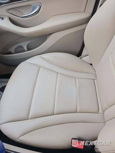 2019 Mercedes-Benz GLC 300 - zdjęcie 21 z 31 - miniatura