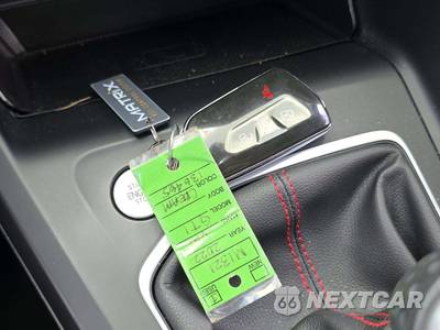 2022 Volkswagen Golf GTI Autobahn - zdjęcie 8 z 23 - miniatura