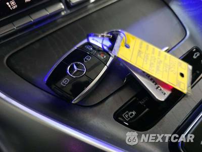 2019 Mercedes-Benz AMG GT 63 4MATIC Sedan - zdjęcie 8 z 24 - miniatura
