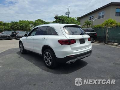 2020 Mercedes-Benz GLC 300 4MATIC - zdjęcie 2 z 24 - miniatura