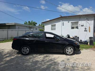 2020 Nissan Versa S - zdjęcie 4 z 25 - miniatura