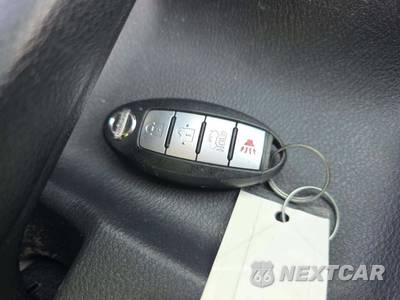 2020 Nissan Versa S - zdjęcie 8 z 25 - miniatura