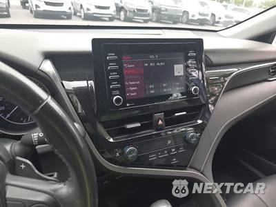 2024 Toyota Camry SE - zdjęcie 31 z 32 - miniatura
