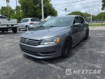 2012 Volkswagen Passat 2.5L SE w/Sunroof