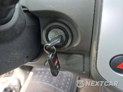 2013 Nissan Xterra S - zdjęcie 8 z 31 - miniatura
