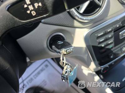 2014 Mercedes-Benz CLA 250 - zdjęcie 8 z 31 - miniatura