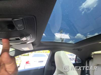 2014 Mercedes-Benz CLA 250 - zdjęcie 30 z 31 - miniatura