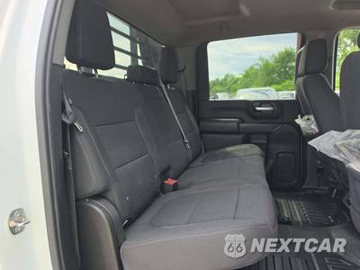 2021 Chevrolet Silverado 3500HD Cab Chassis WT Crew Cab 1WT DRW - zdjęcie 12 z 36 - miniatura